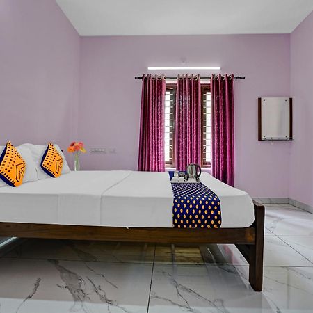 Spot On Shalom Palace Residency Neriyamangalam Bagian luar foto
