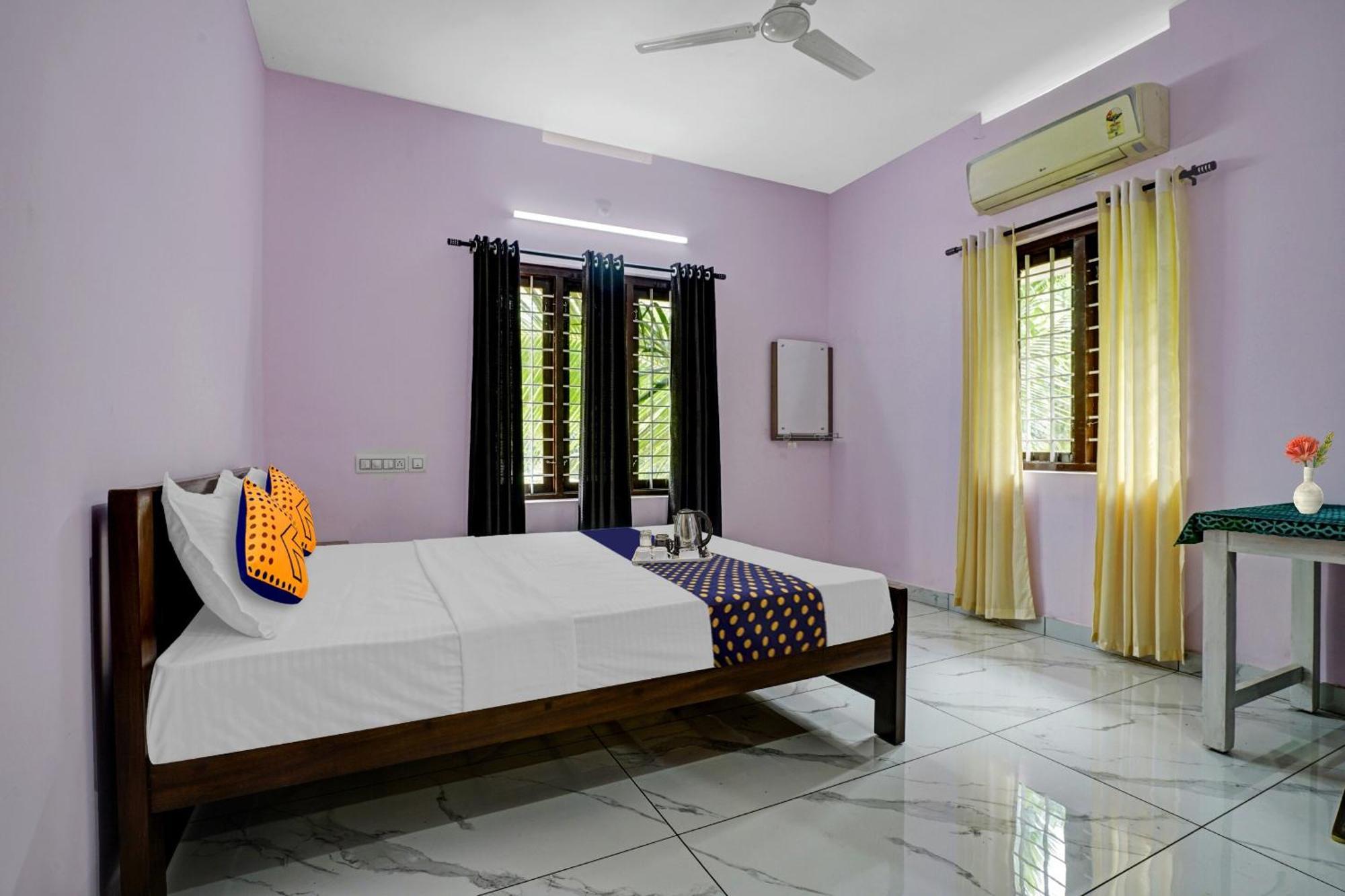 Spot On Shalom Palace Residency Neriyamangalam Bagian luar foto