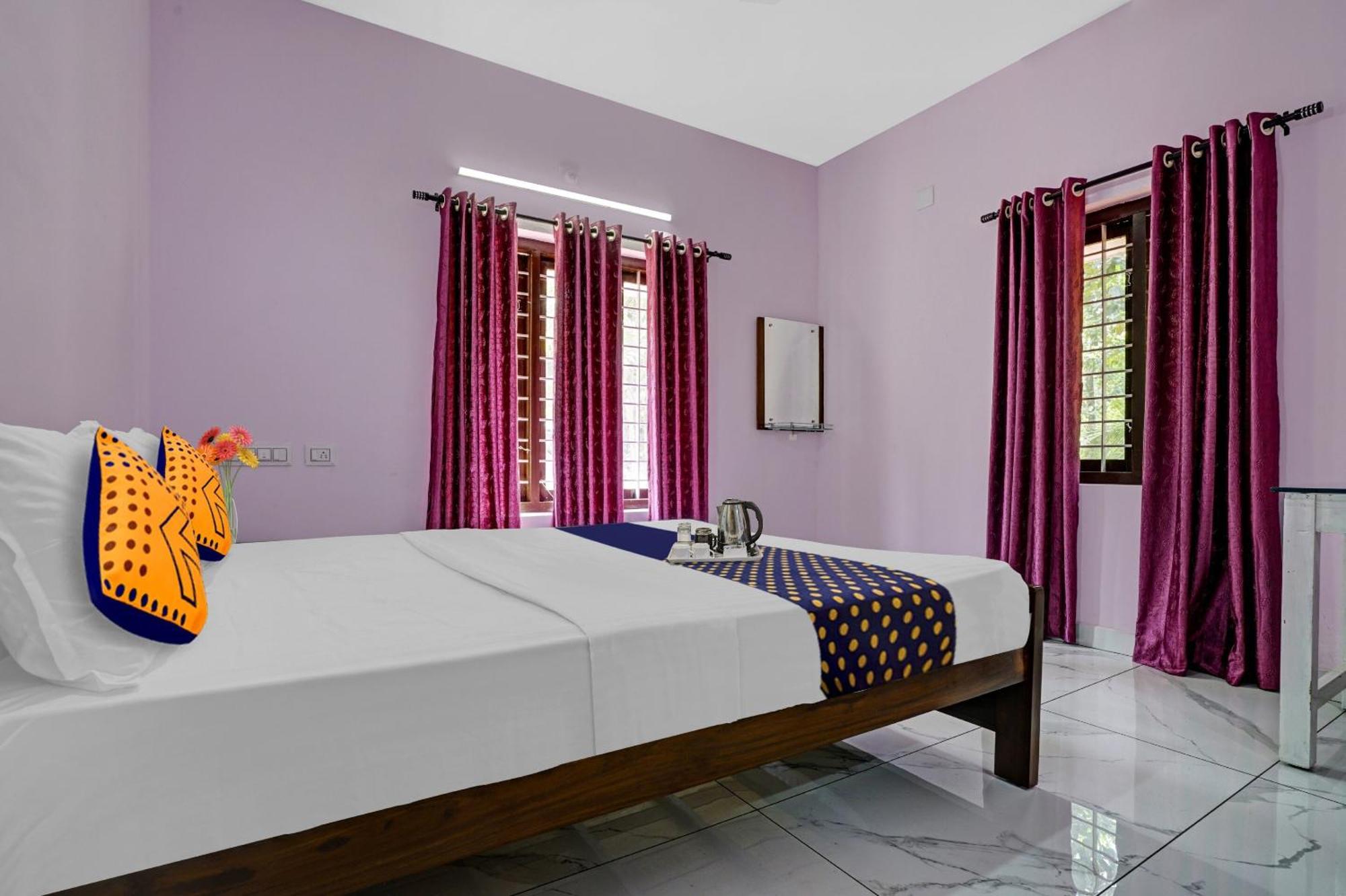 Spot On Shalom Palace Residency Neriyamangalam Bagian luar foto