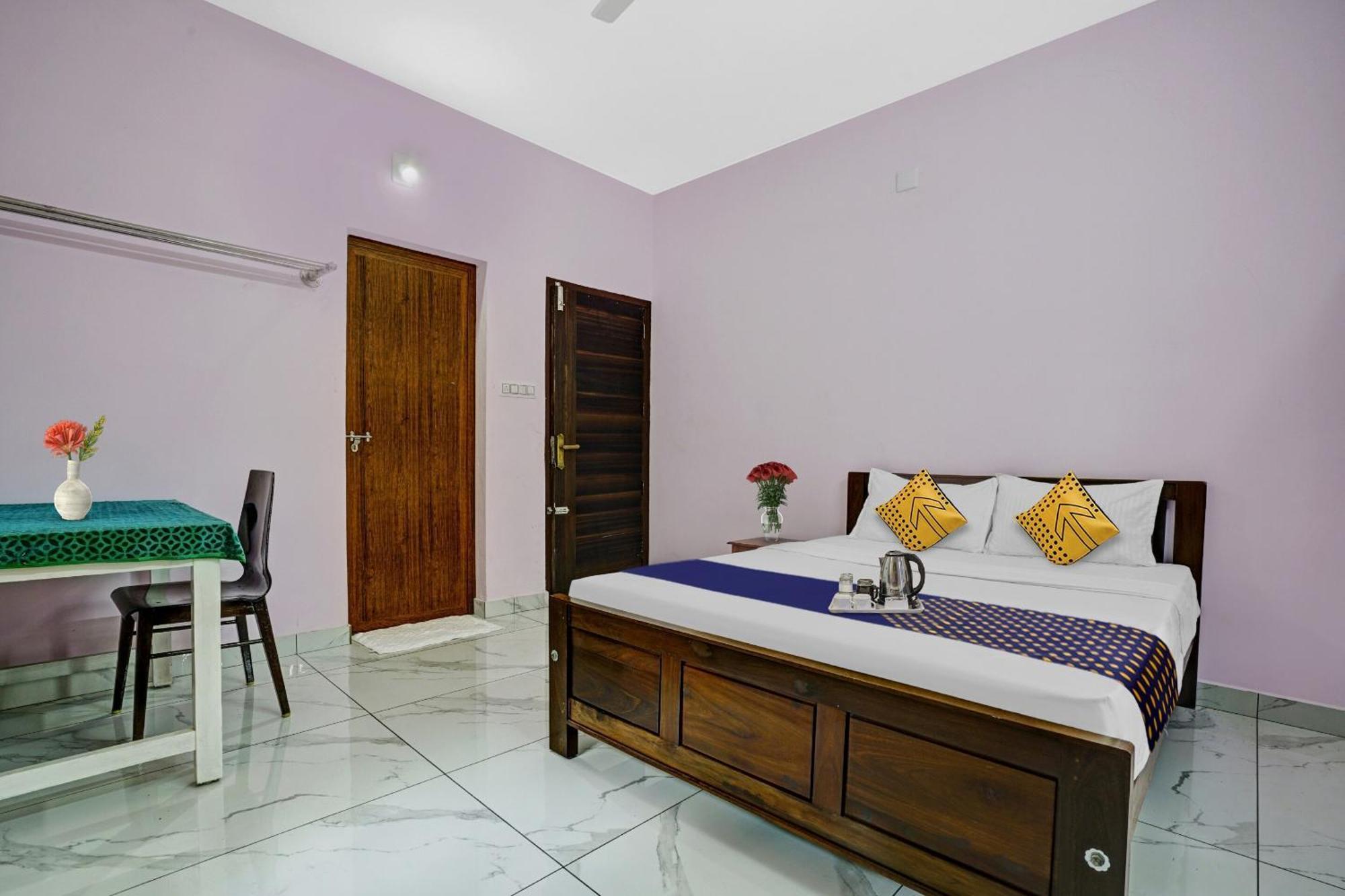 Spot On Shalom Palace Residency Neriyamangalam Bagian luar foto