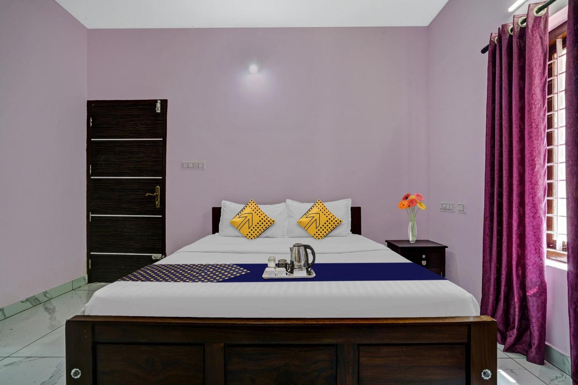 Spot On Shalom Palace Residency Neriyamangalam Bagian luar foto