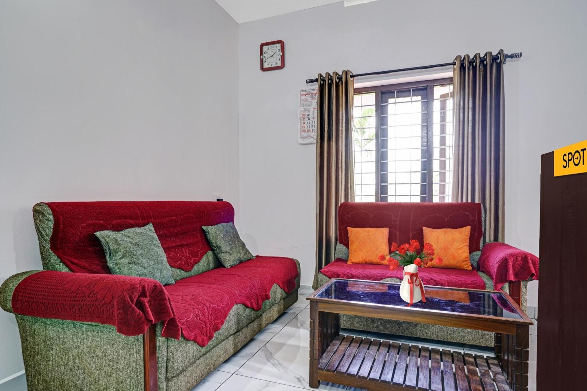 Spot On Shalom Palace Residency Neriyamangalam Bagian luar foto
